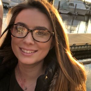 Meet your Posher, Jacqueline